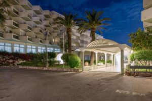 Apollo Beach Hotel