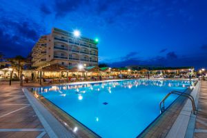 Apollo Beach Hotel