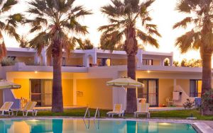 ALEX BEACH HOTEL & BUNGALOWS 