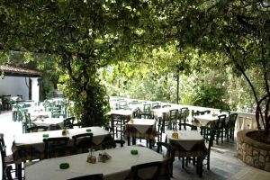 Liapades Beach Hotel & Apartments