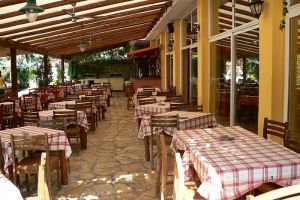 Elly Beach Hotel