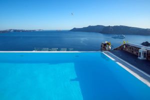 La Perla Villas