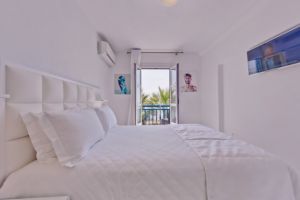Elysium Hotel (gay Friendly)