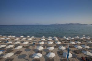Caravia Beach Hotel & Bungalows