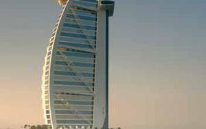 JUMEIRAH BEACH HOTEL  De Luxe