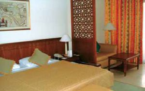 AL HAMRA FORT HOTEL & BEACH RESORT 