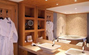 CHALET ROYALP HOTEL & SPA 