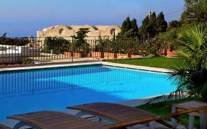 Canasta Hotel