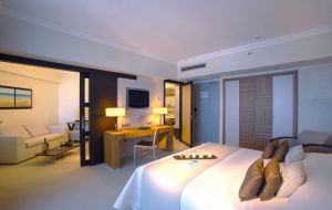 Elysium Resort